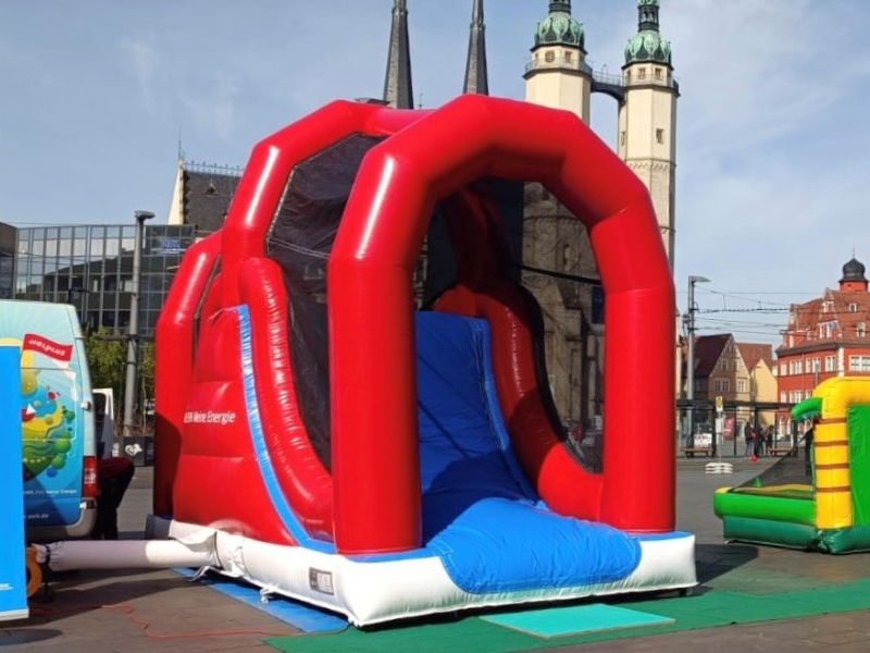Bild von der Hüpfburg Rutsche